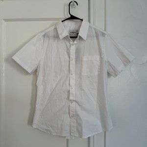 White Button-Up Short Sleeve Shirt (Large) - Goodfellow & Co